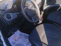 Usata Hyundai i10 69 CV (50 kW) 2012 Bianco Utilitaria