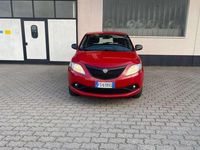 Usata Lancia Ypsilon 71 CV (52 kW) 2018 Rosso Utilitaria