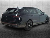 Begagnad VW Passat R-line 193 HK (141 kW) 2024 Svart Kombi