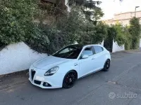 Usata Alfa Romeo Giulietta 82 CV (60 kW) 2015 Bianco Utilitaria