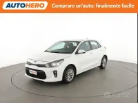 Usata Kia Rio 84 CV (61 kW) 2020 Bianco Berlina