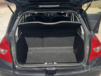 Usata Renault Clio II 75 CV (55 kW) 2006 Nero Berlina