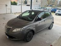 Usata Lancia Ypsilon 95 CV (69 kW) 2017 Nero Utilitaria