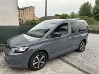 Usata VW Caddy 102 CV (75 kW) 2024 Grigio Monovolume