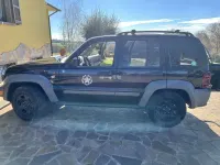 Usata Jeep Cherokee 143 CV (105 kW) 2005 SUV