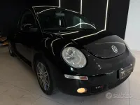 Usata VW New Beetle 105 CV (77 kW) 2007 Nero Utilitaria