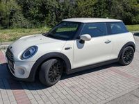 Usata Mini ONE Business 102 CV (75 kW) 2019 Beige Utilitaria