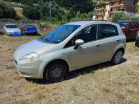 Usata Fiat Grande Punto 75 CV (55 kW) 2007 Oro Utilitaria