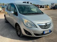 Usata Opel Meriva Cosmo 95 CV (69 kW) 2013 Grigio Monovolume