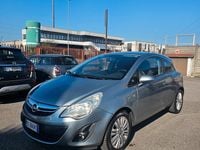 Usata Opel Corsa 86 CV (63 kW) 2013 Grigio Utilitaria