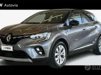 Usata Renault Captur Intens 142 CV (104 kW) 2022 Grigio SUV