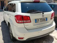 Usata Fiat Freemont Lounge 170 CV (125 kW) 2012 Bianco SUV