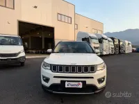 Usata Jeep Compass Limited 120 CV (88 kW) 2018 Beige SUV