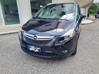 Usata Opel Zafira Tourer Cosmo 136 CV (100 kW) 2014 Nero pastello Monovolume