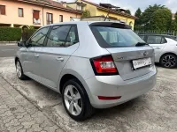Usata Skoda Fabia 75 CV (55 kW) 2019 Argento Utilitaria