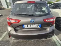 Usata Toyota Yaris Hybrid Style 75 CV (55 kW) 2016 Berlina