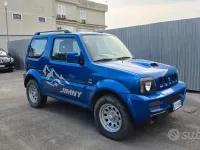 Usata Suzuki Jimny 86 CV (63 kW) 2010 Bluazzurro SUV
