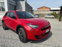 Usata Fiat 600 La Prima 101 CV (74 kW) 2025 Rosso SUV