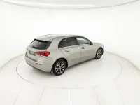 Usata Mercedes A180 Business 116 CV (85 kW) 2021 Argento Berlina