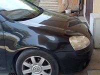 Usata VW Golf V 101 CV (74 kW) 2007 Nero Utilitaria