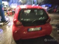 Usata Toyota Aygo 67 CV (49 kW) 2008 Giallo Utilitaria