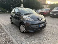 Usata Peugeot 107 68 CV (50 kW) 2007 Utilitaria