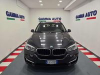 Begagnad BMW X5 Luxury Line 218 HK (160 kW) 2015 Grå SUV