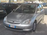 Usata Honda Civic 90 CV (66 kW) 2003 Grigio Berlina