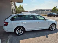 Usata Skoda Octavia G-TEC Style 131 CV (96 kW) 2020 Bianco Station wagon