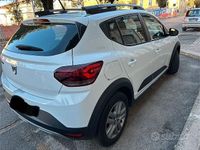 Usata Dacia Sandero Stepway 101 CV (74 kW) 2022 Bianco Utilitaria