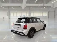 Usata Mini Cooper Classic 135 CV (99 kW) 2023 Utilitaria