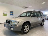 Usata Subaru Forester 170 CV (125 kW) 1999 Grigio SUV