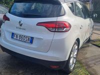 Usata Renault Scénic IV Intens 110 CV (80 kW) 2018 Bianco Monovolume