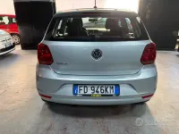 Usata VW Polo Trendline 60 CV (44 kW) 2016 Grigio Berlina