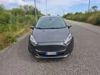 Usata Ford Fiesta Titanium 95 CV (69 kW) 2016 Grigio Utilitaria