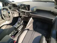Usata Peugeot 208 GT 145 CV (106 kW) 2025 Nero Utilitaria