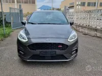 Gebraucht Ford Fiesta ST-Line 86 PS (63 kW) 2018 Grau Kleinwagen