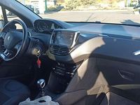 Usata Peugeot 208 GT-line 120 CV (88 kW) 2016 Grigio Utilitaria