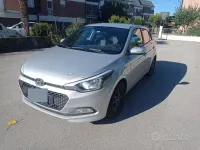 Usata Hyundai i20 75 CV (55 kW) 2017 Grigio Berlina