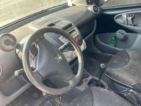 Usata Peugeot 107 Active 68 CV (50 kW) 2010 Nero Utilitaria