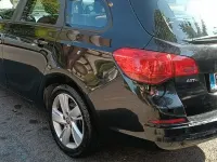 Usata Opel Astra Cosmo 110 CV (80 kW) 2013 Nero Station wagon