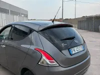 Usata Lancia Ypsilon Gold 95 CV (69 kW) 2018 Grigio Utilitaria