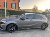 Usata Mercedes A200 Premium 136 CV (100 kW) 2017 Grigio Utilitaria