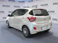Usata Hyundai i10 67 CV (49 kW) 2016 Argento Utilitaria