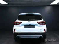Usata Ford Kuga Titanium 179 CV (131 kW) 2025 Bianco SUV
