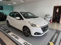 Usata Peugeot 208 Active 82 CV (60 kW) 2016 Bianco Utilitaria