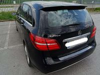 Usata Mercedes B200 136 CV (100 kW) 2019 Nero Monovolume