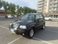 Usata Suzuki Grand Vitara 109 CV (80 kW) 2005 Blu/azzurro SUV