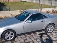 Usata Mercedes SLK200 136 CV (100 kW) 1998 Argento Cabrio