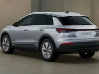 Nuova Audi Q4 e-tron Comfort 69 kW (95 CV) 2026 Argento floret metallizzato SUV